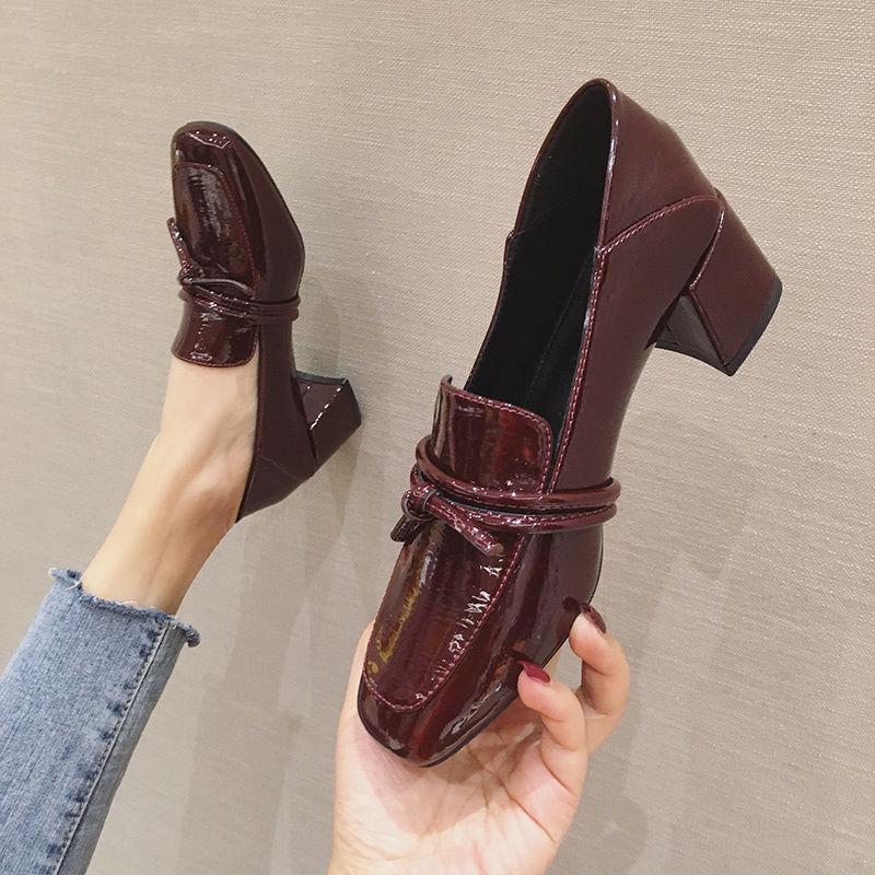 Small Leather Shoes Women's 2025 Spring New Retro Square Head Soft Leather Thick Heel Single Shoes High Heel Women's Shoes British Style Loafers