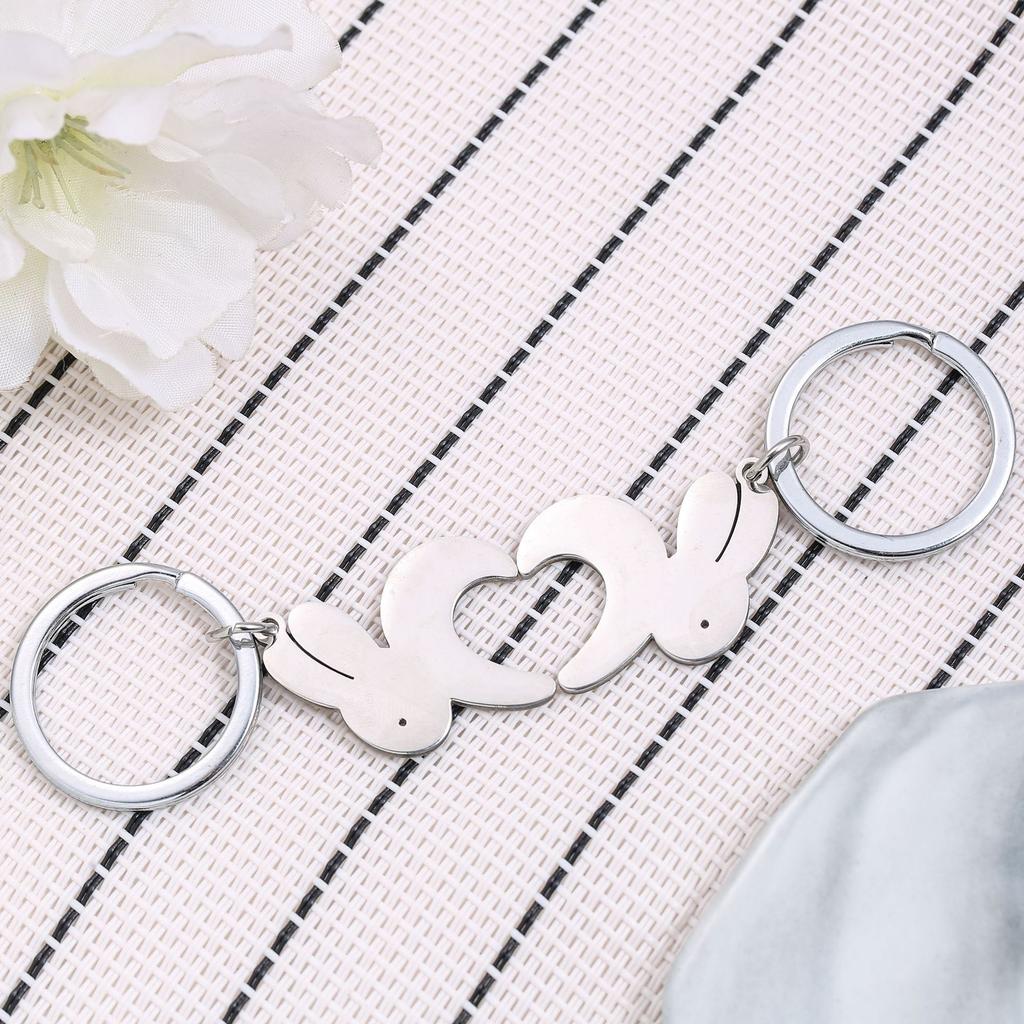 Splicing Love Rabbit Stainless Steel Keychain Cute Heart Design Fashion Couple Best Friend Pendant Practical Gift