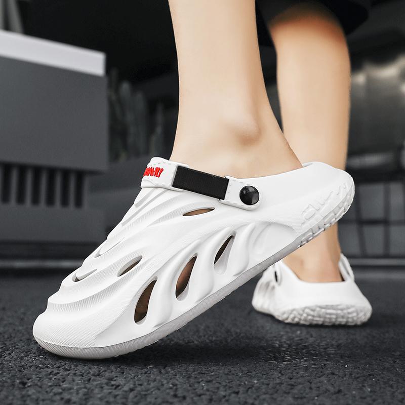 Fashion Men Outdoor Sandals Slippers Beach Comfortable Clogs Men Casual Shoes Garden Shoes New Men Women Beach Sandals 36-45
