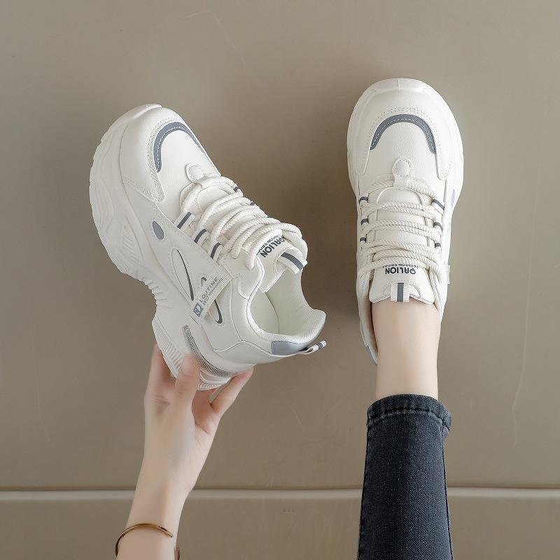 

Dad shoes autumn new leather surface thin inner height increase non-slip casual sports shoes 40
