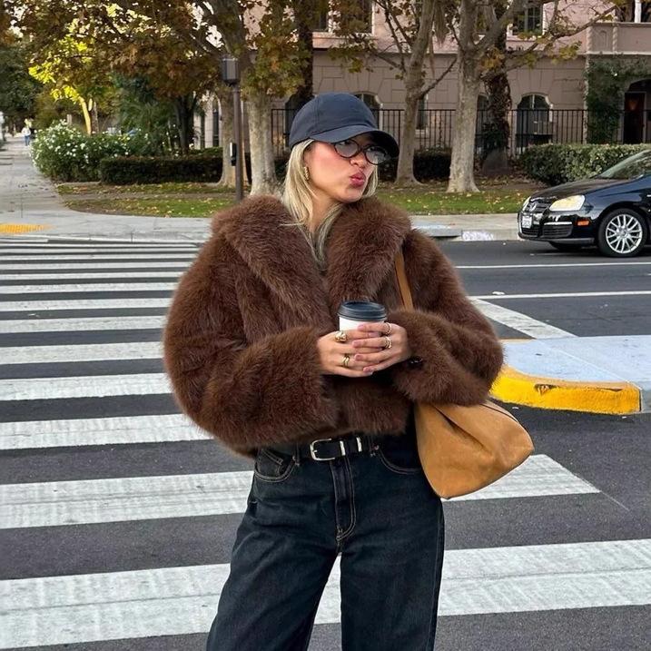 Ins style European and American fox fur jacket women's short autumn and winter imitation fur jacket light versatile plush women's clothing