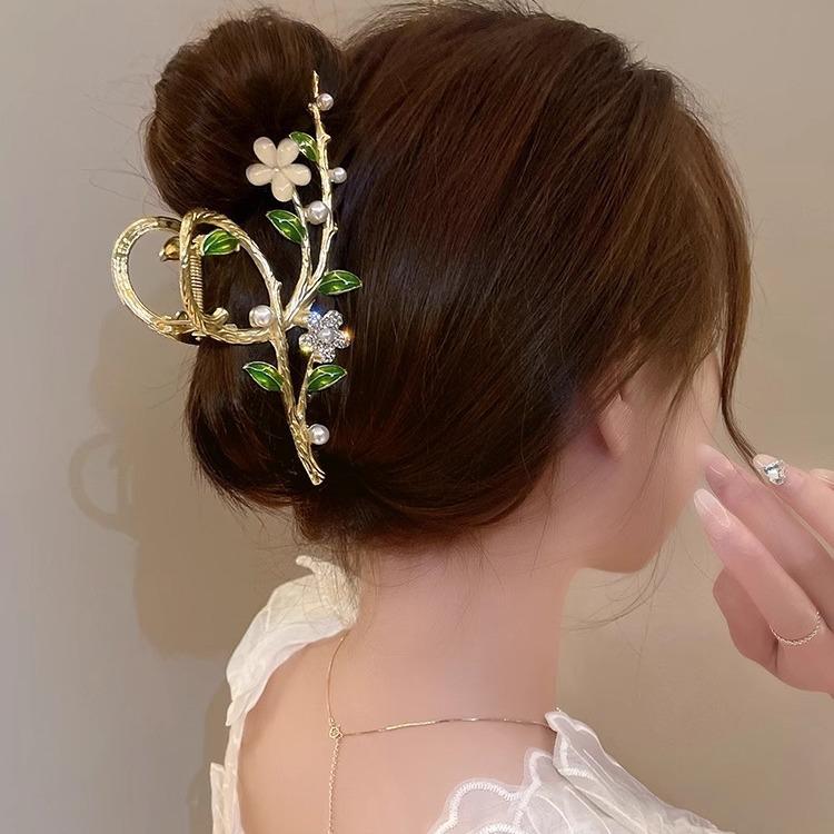 Exquisite Flower Hair Clip - Cat's Eye Design, Large Claw for Women's Elegant Updos