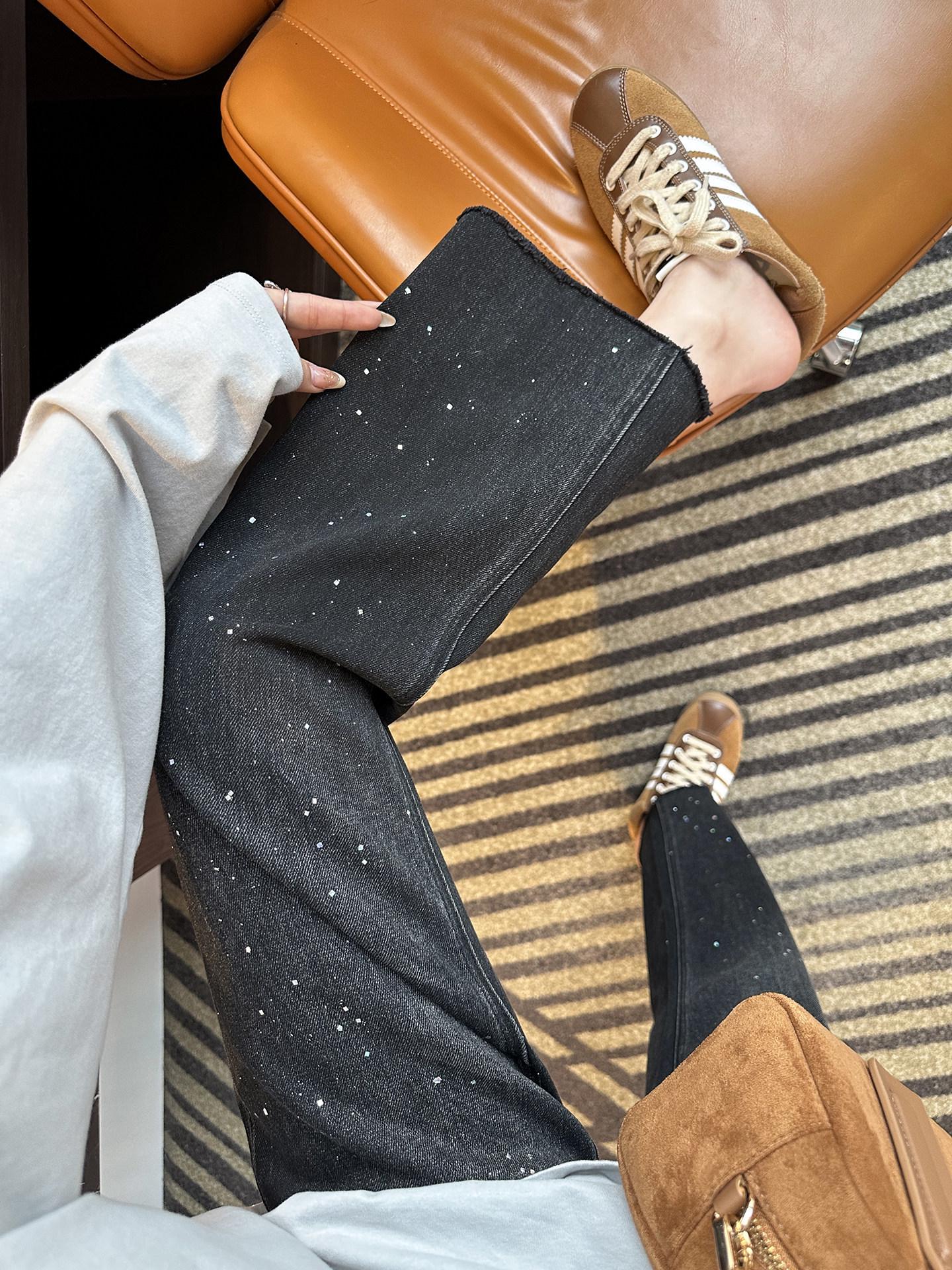 

Chao Has Style! Women s 2026 Silver-Flecked Glitter Raw Hem Straight-Leg Jeans - Black-Gray Cropped Wide-Leg Pants 30 (Recommended 135-145 lbs)