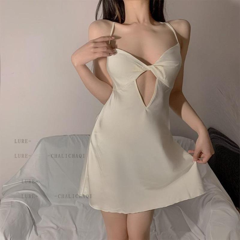 Sexy Pajamas Women's Ice Silk Thin Style with Chest Pad Pure Desire Summer Suspender Beautiful Back Nightgown Nightgown Loungewear Can Be