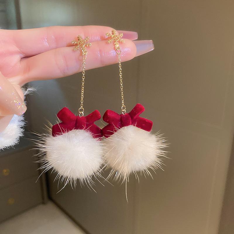 Christmas Snowflake Red Flocking Bowknot Drop Earrings for Women Vintage Red Color Love Heart Santa Claus Earrings Party Jewelry