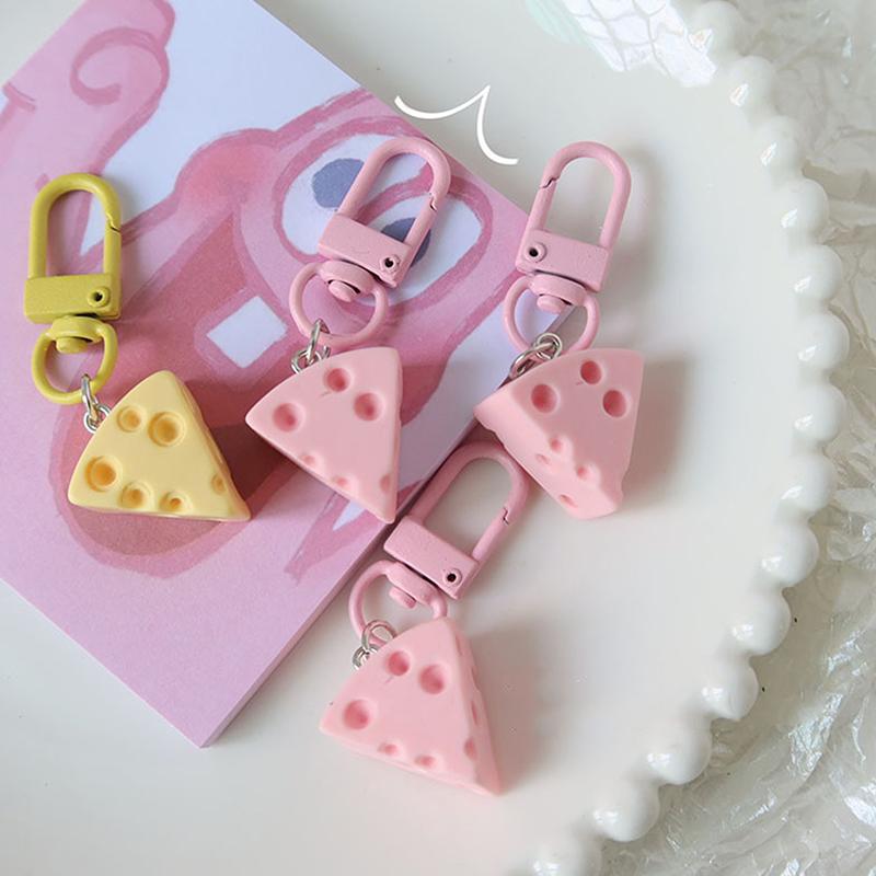 

Милый брелок с сыром, креативная имитация кремового сыра, модель блока студенческой милой автомобильной сумки для телефона, подвесные украшения, подарочные безделушки