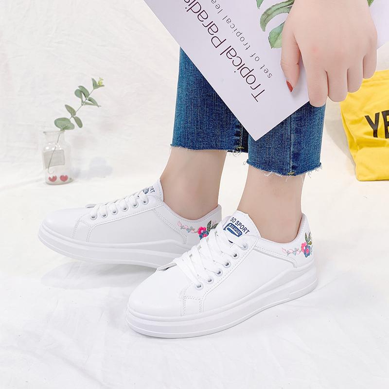 2024 Spring and Autumn New Women's Shoes Breathable Non-slip Casual Shoes with Low-top Board Shoes