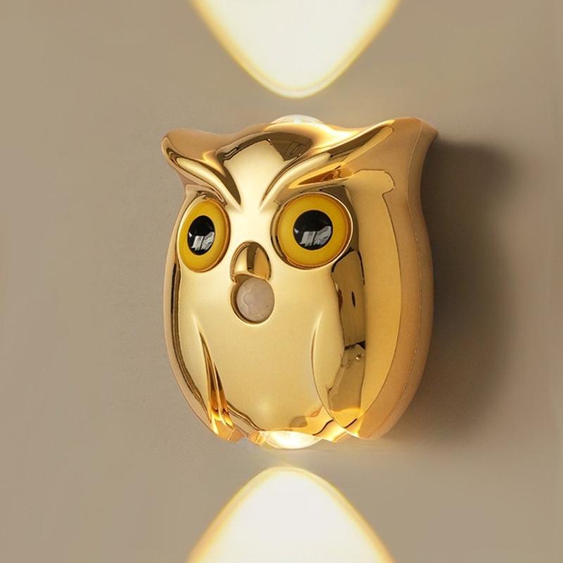 1Pc Intelligent Induction Owl Night Light Wiring-free Magnetic Suction Corridor Aisle Rechargeable Wall Lamp