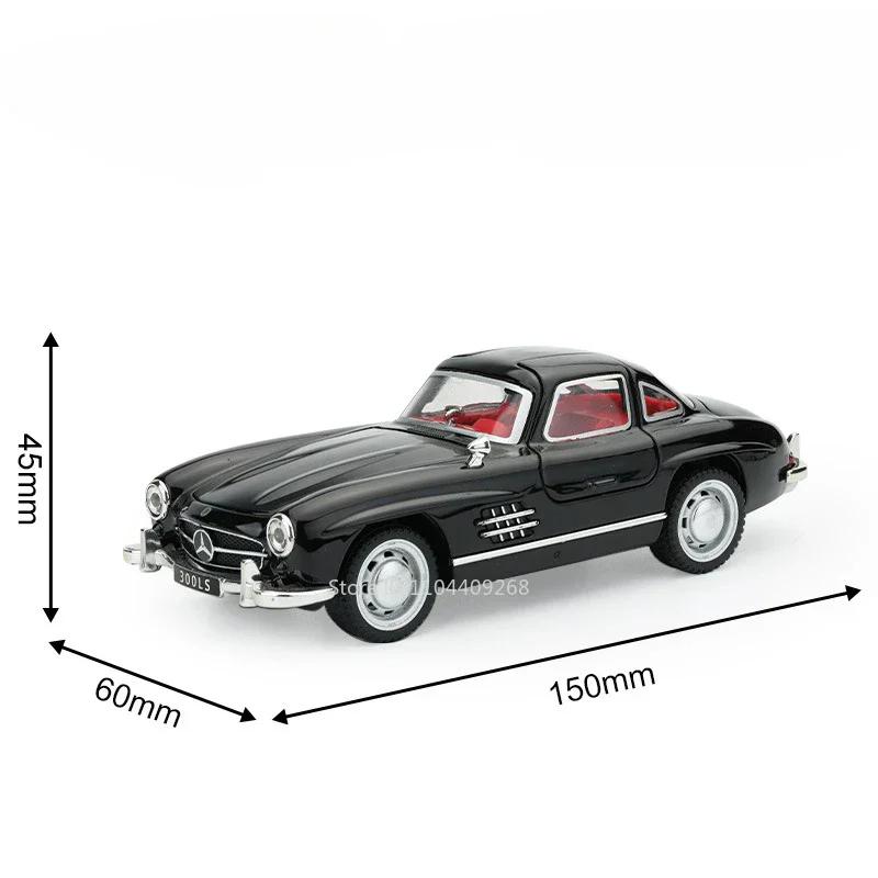 1:32 Scale GT 300SL Sports Car Model Toy Doors Opened Sound Light Pull Back Diecast Metal Vehicles Models Collection Kid Gifts