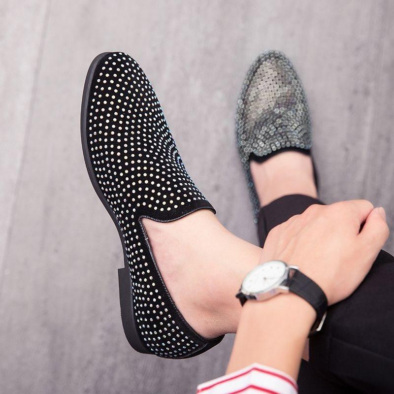 Trendy Shoes for Men  British Breathable Men Casual Shoes, Korean Version Trendy Youth, Bean Shoes  Pointed Leather Shoes