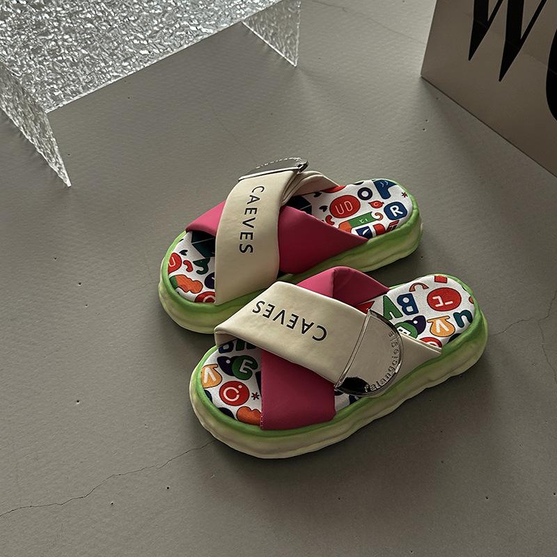 Cartoon casual thick bottom heightening cool slippers women's summer fashion versatile cross with graffiti beach flat bottom cool slippers