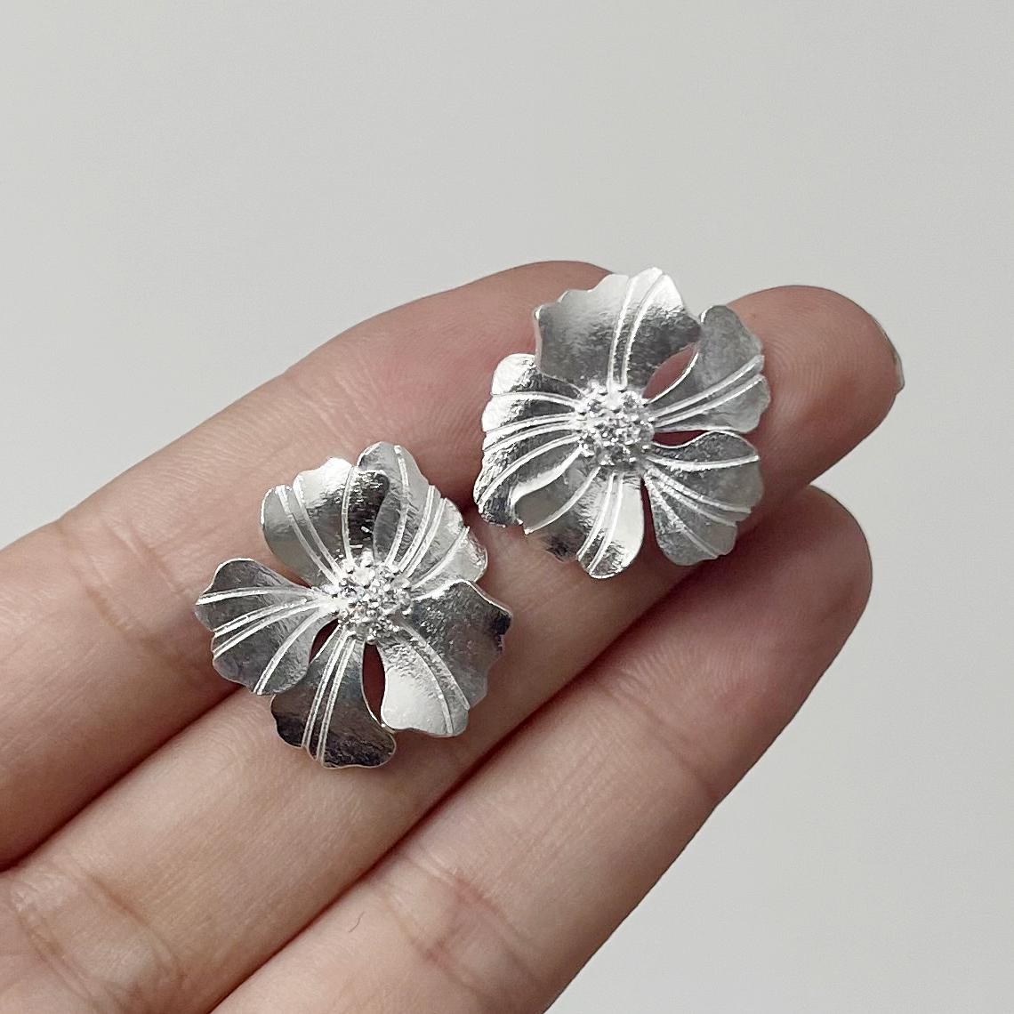 

BF CLUB 925 Sterling Silver Earrings For Women Flower Trendy Frosted Earring Jewelry Prevent Allergy Party Accessories Gift