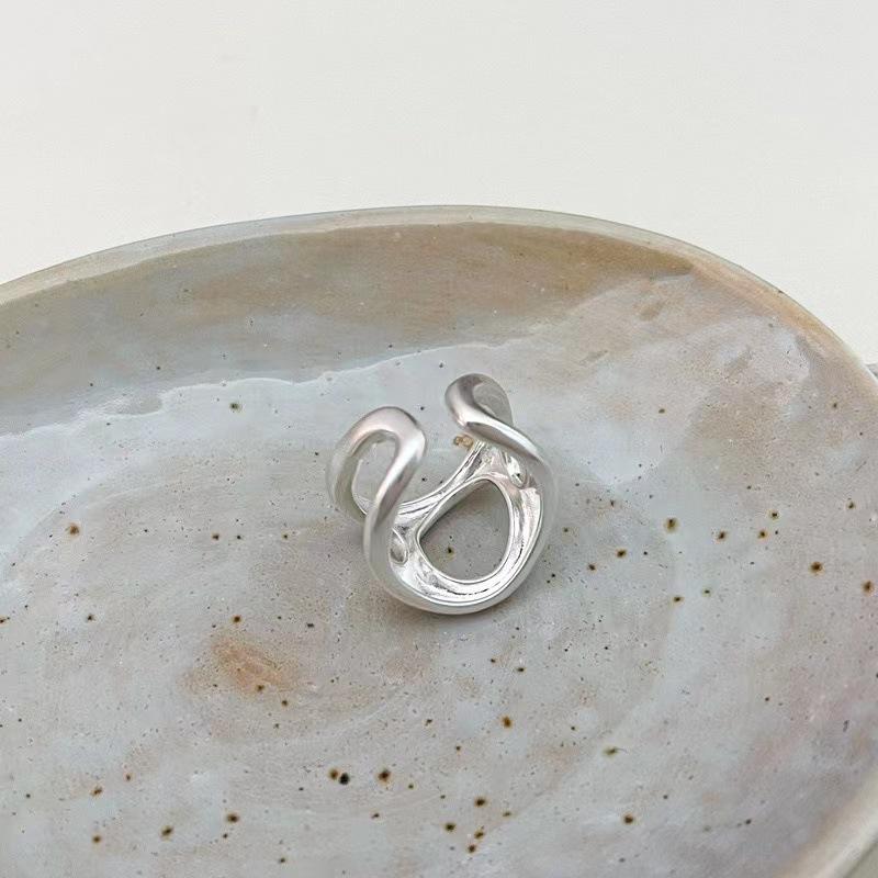 Elegant Adjustable Open Metal Geometric Ring for Women - Trendy Instagram-Worthy Finger Accessory Adjustable Open