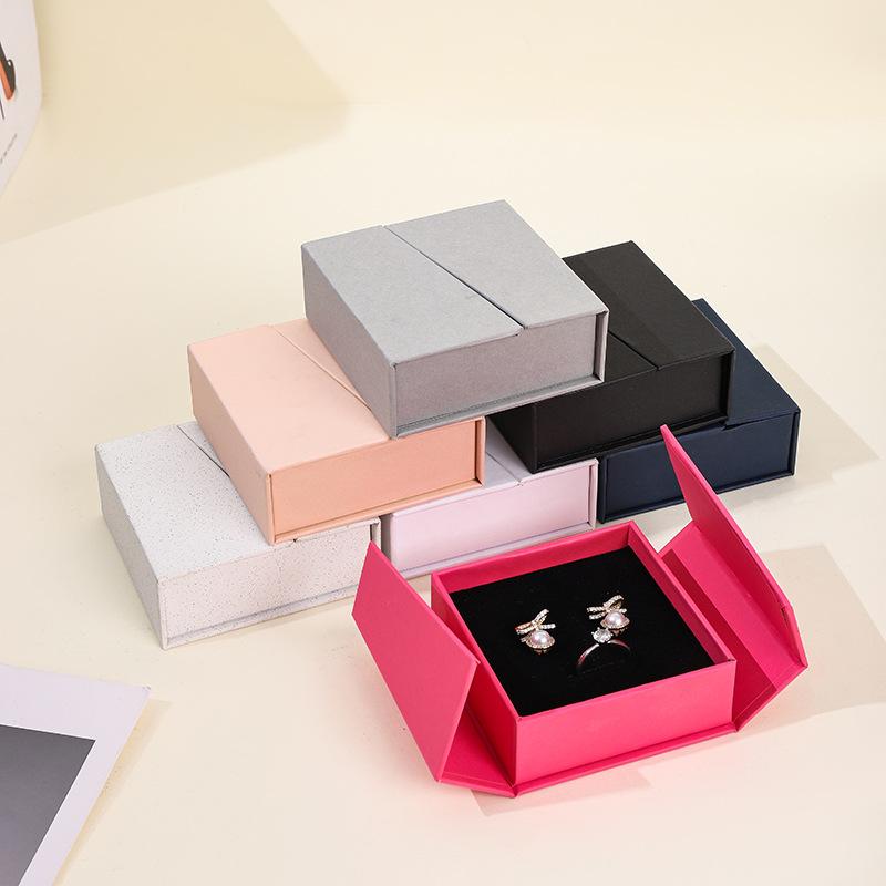 Dual-Opening Magnetic Flip Jewelry Packaging Box Earring Necklace Ring Jewelry Organizer Box Thick Kraft Paper Jewelry Box