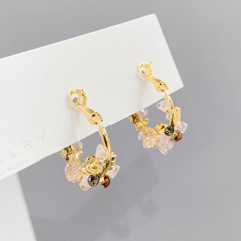 Korean Retro S925 Silver Shell Flower Stud Earrings, Handmade Gold-Plated Petals, Slimming Color-Block Design Ear Jewelry for Women.