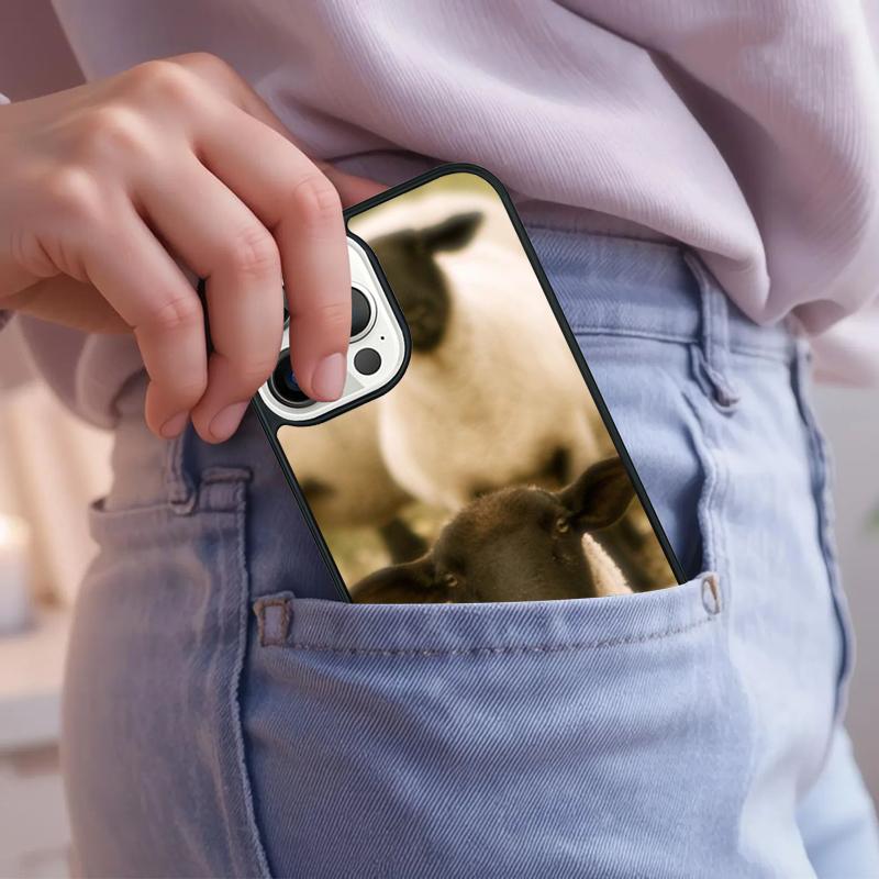 Cute Baby Pygmy Goat Phone Case For iPhone 17 Air 15 16e 14 13 Pro Max Coque 12 11 Pro Max PLUS Cover