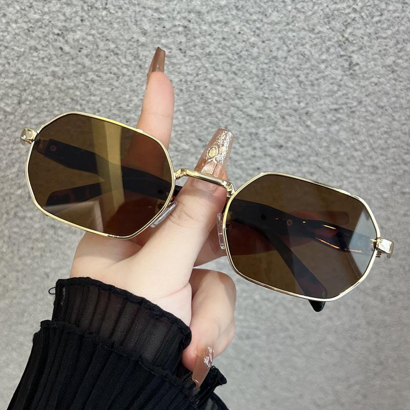 Fashion Narrow Sunglasses For Women Rectangle For Neutral Metal Classic Sun Glasses
