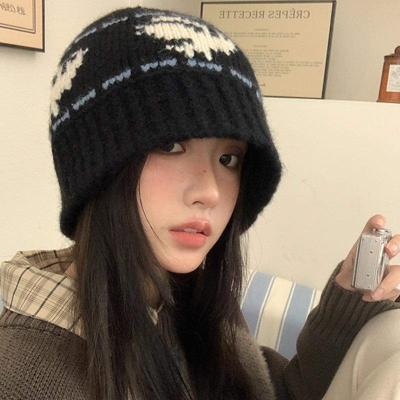 New Jacquard Knitted Bucket Hat Women's Autumn and Winter Versatile Bucket Hat Retro Face Small Wool Hat