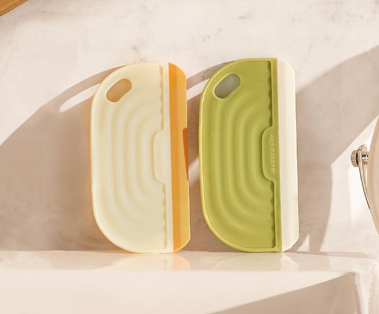 Mini Silicone Bathroom Squeegee Glass & Countertop Cleaning Tool