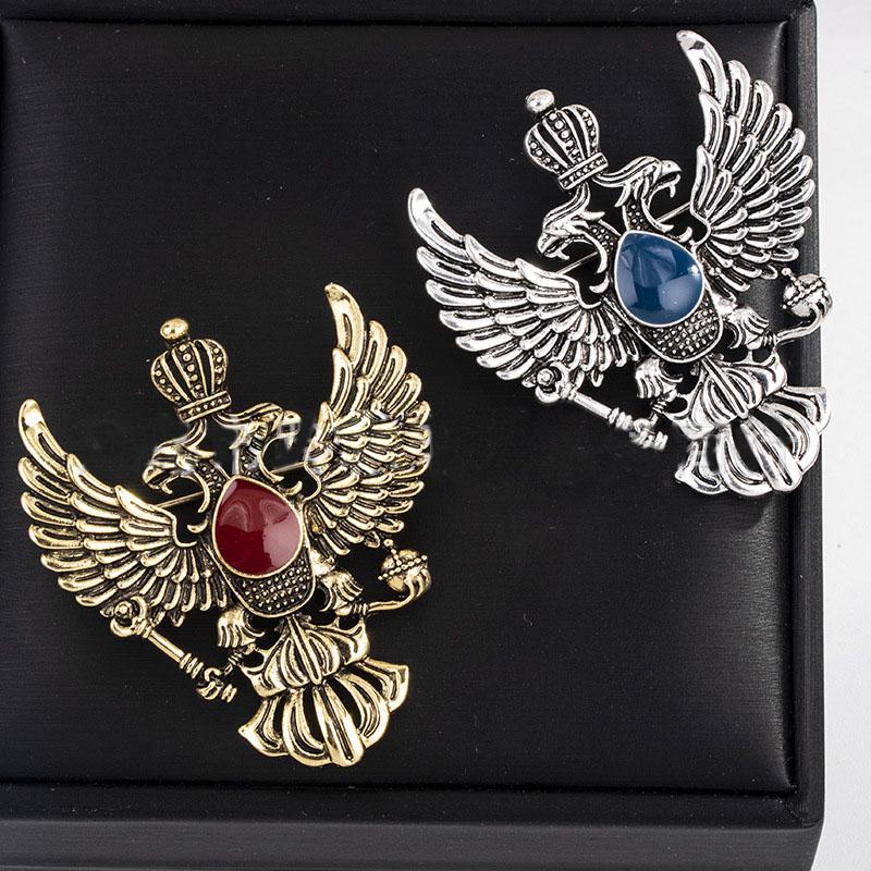 1PC Retro Flügel Metall Pins und Broschen Vintage Doppelköpfiger Adler Abzeichen Brosche Krone Anzug Anstecknadel