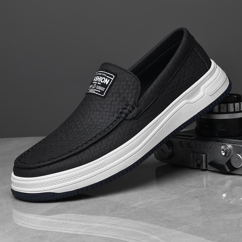 Genuine Leather Mens Loafers Fashion Handmade Moccasins Solid Color Slip on Flats Ultra-light Oled Man Boat Shoes Driving Shoes