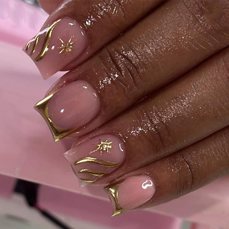 Hot-selling short and medium square nail wearing nail fake nail French gold 3D nail art piece