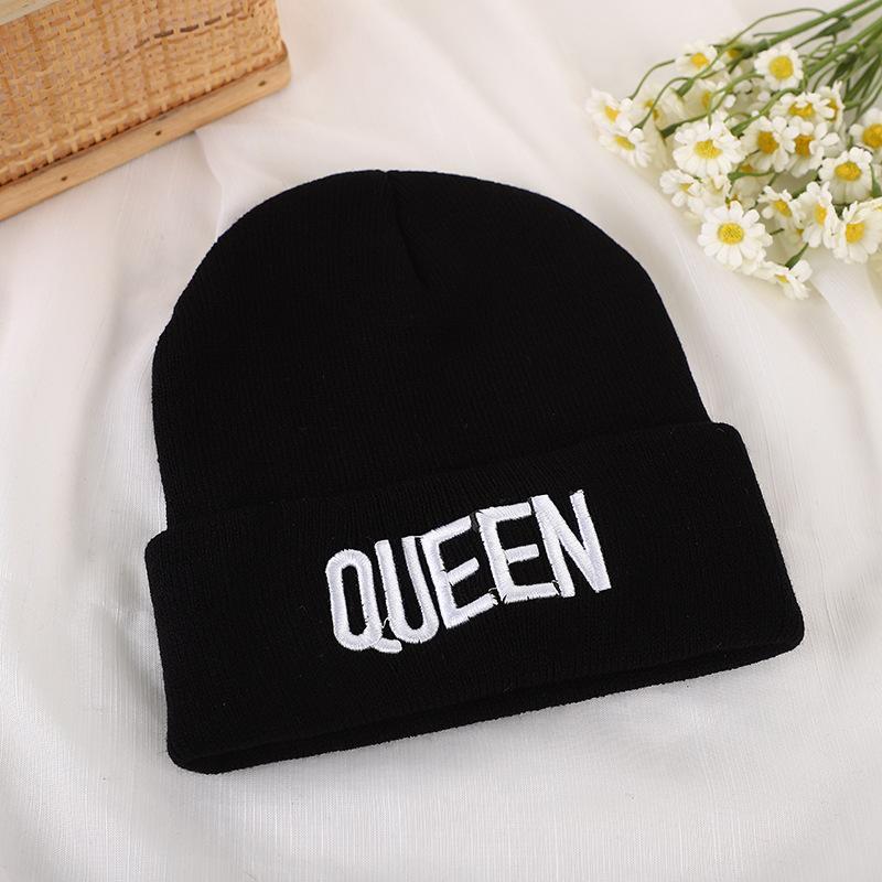 Queen Letter Embroidery Geometric Knitted Hat Winter Warm Men'S And Women'S Outdoor Wool Hat Fashion Simple Cold Hat