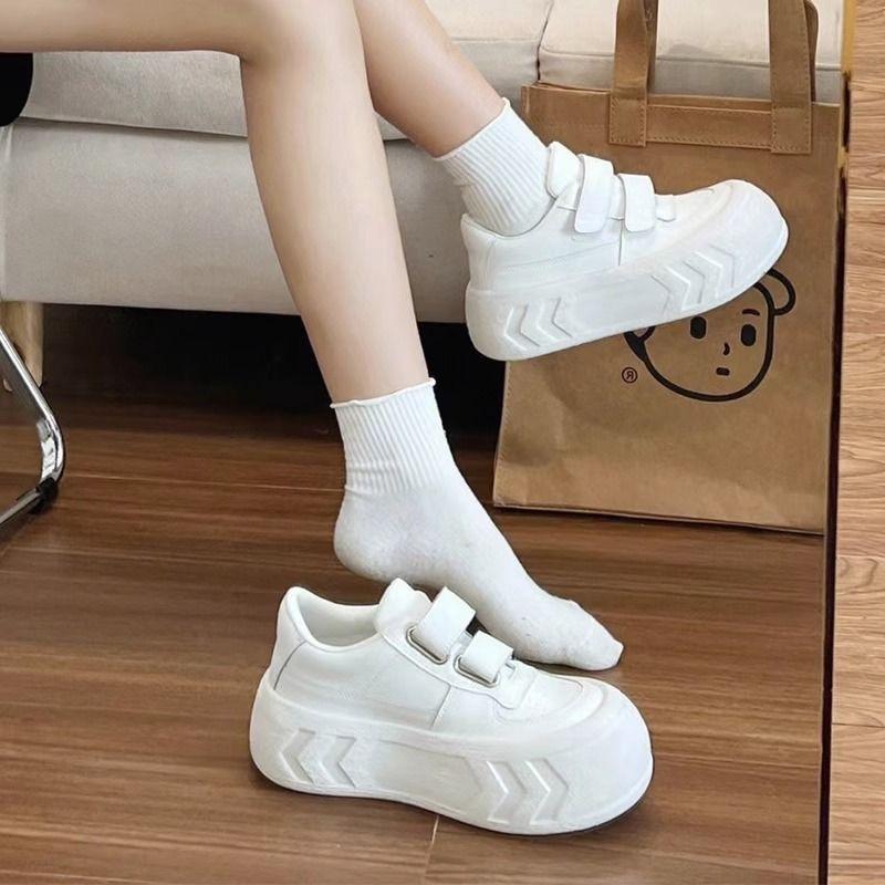 Velcro big head platform bread shoes for women 2025 autumn new college style sports leisure height increase white shoes for women