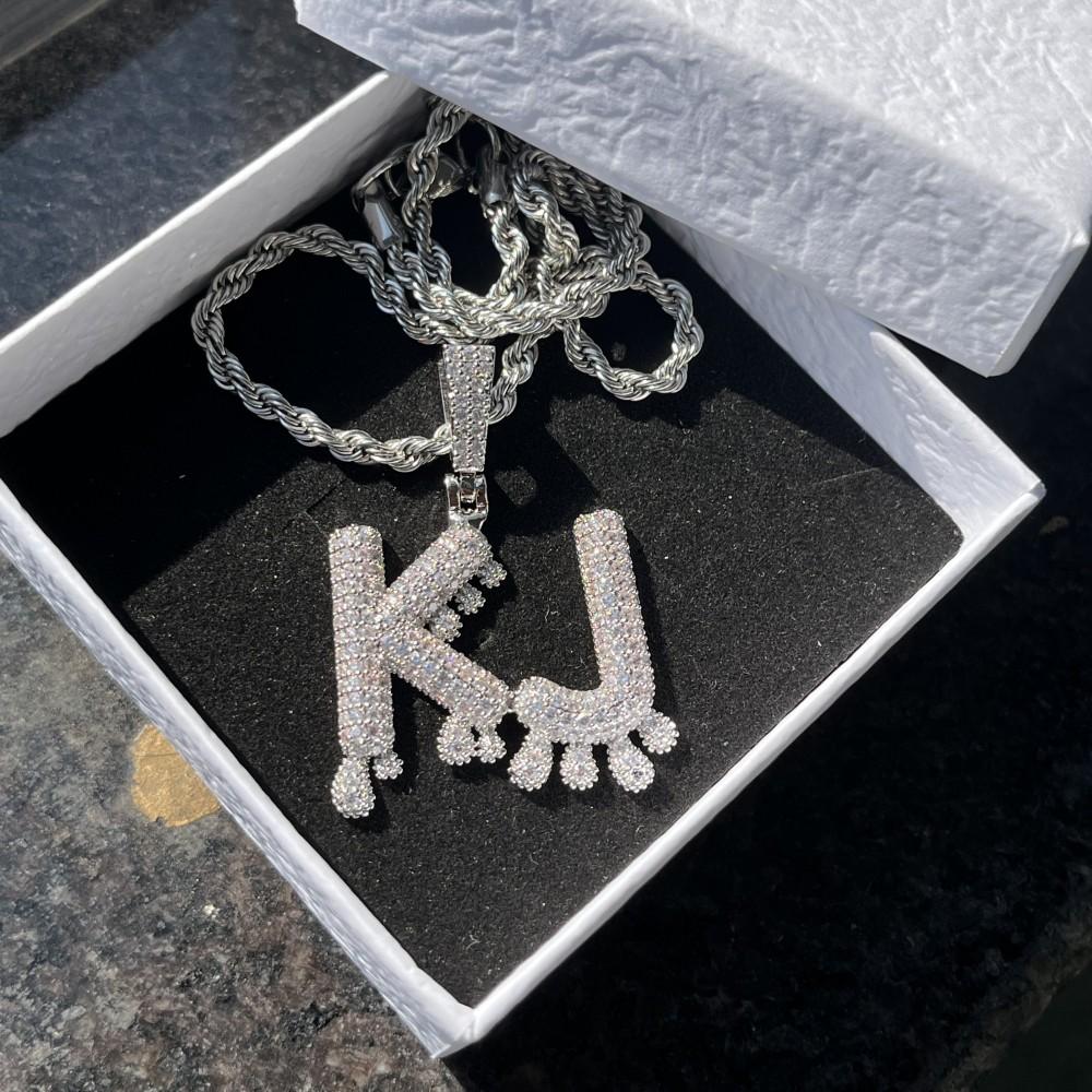 QIUHAN ODM Water Drops Customized Letters Pendants Necklace Custom Initial Necklace 16inches&1 Letter серебряный