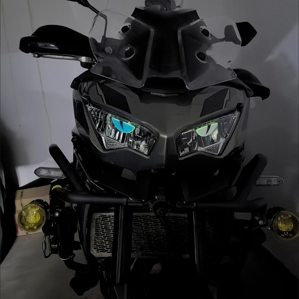 Motorcycle Cat Eyes Glow Stickers 2pcs Green Night Luminous Bike Decal 7cm