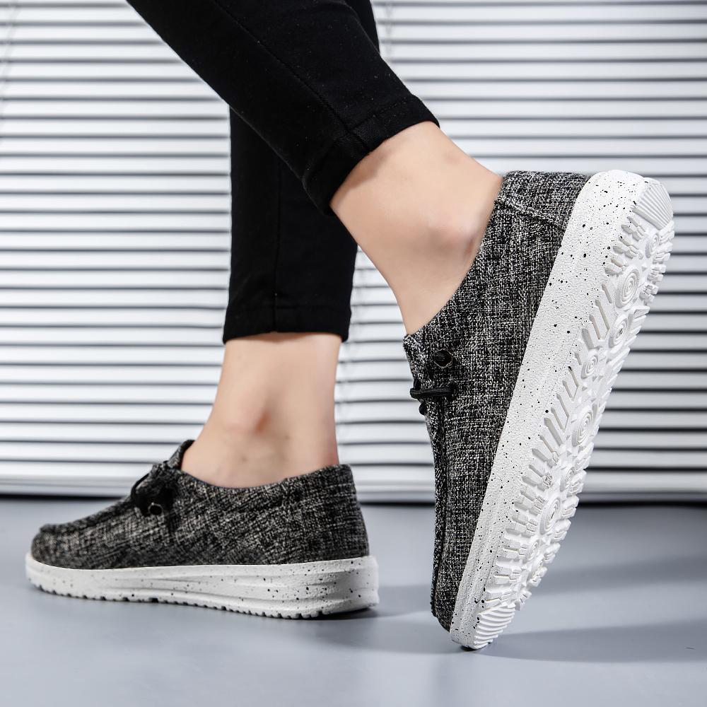 Breathable Slip-On Canvas Sneakers for Men - Non-Slip Shoes for Spring and Summer