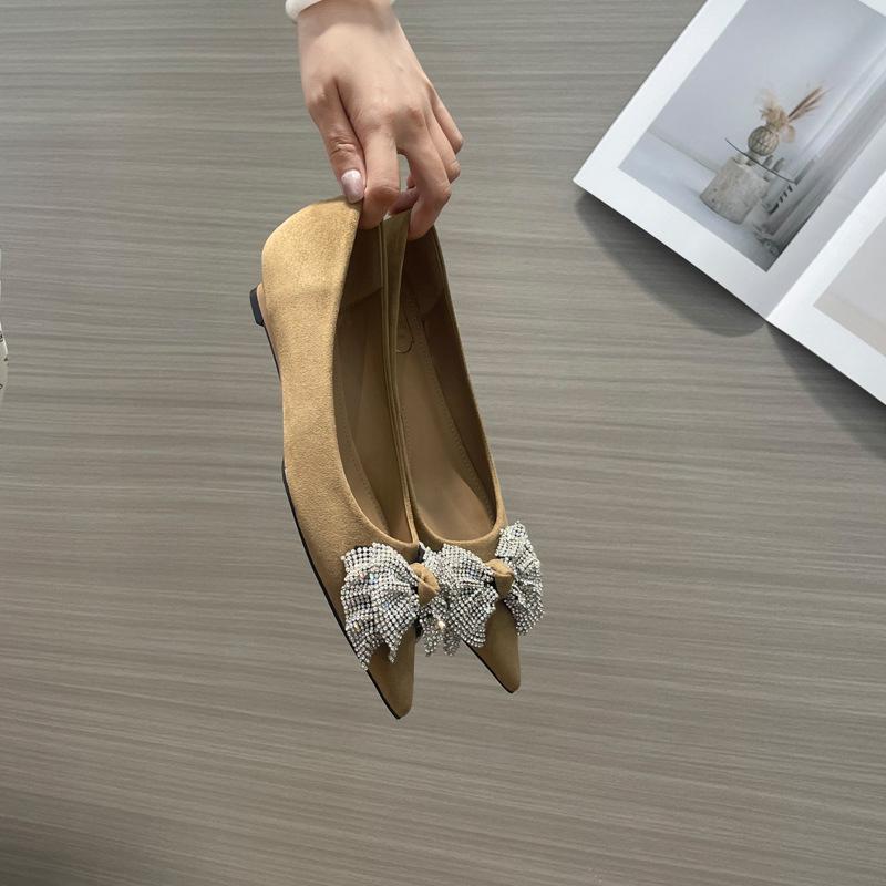 720500 bow rhinestone high heels 2026 autumn new French pointed thin heel temperament shallow mouth