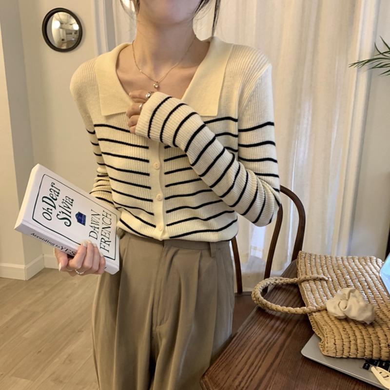 

Polo lapel striped knitted primer cardigan women s autumn and winter soft waxy sweater top chic outer sweater One size fits all [recommended 80-60kg]