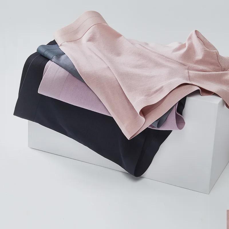 80 kusů pánských prodyšných boxerek z modalu a ledového hedvábí