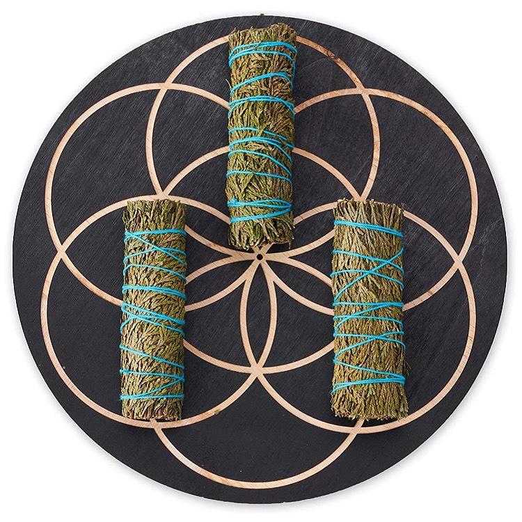 Cedar Sage Aromatherapy from California: Natural Plant Scent for Body and Space Purification.