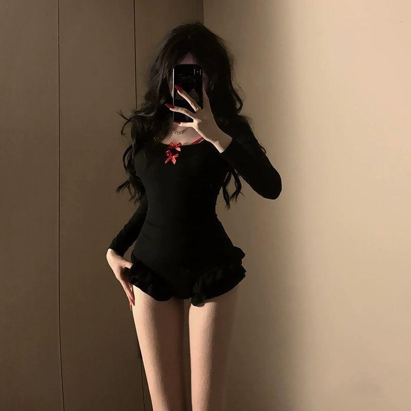 

One-piece Swimsuit Women s Long-sleeved Conservative Slimming Black Matching Red Plaid Bow Student Girl Vacation Hot M