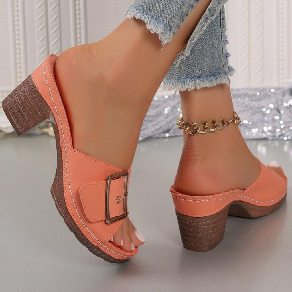 Fashion 2025 summer new fashion large size women's thick heel buckle metal buckle slippers with beach slippers