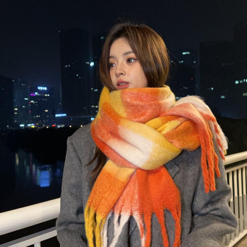 Yang Chaoyue Mohair Plaid Scarf Women's Autumn and Winter Versatile Soft Waxy Warm Imitation Cashmere Scarf Thickened Tide