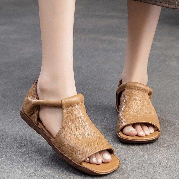 Soft-faced pure leather flat-bottomed fashion open-toed sandals women's summer 2025 new leather versatile casual Velcro fish mouth shoes