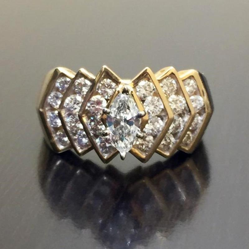Neue Luxus-Ringe zum Hochzeitstag für Frauen, brillanter Zirkonia, modischer goldfarbener Ring, bestes Geschenk, hochwertiger Schmuck