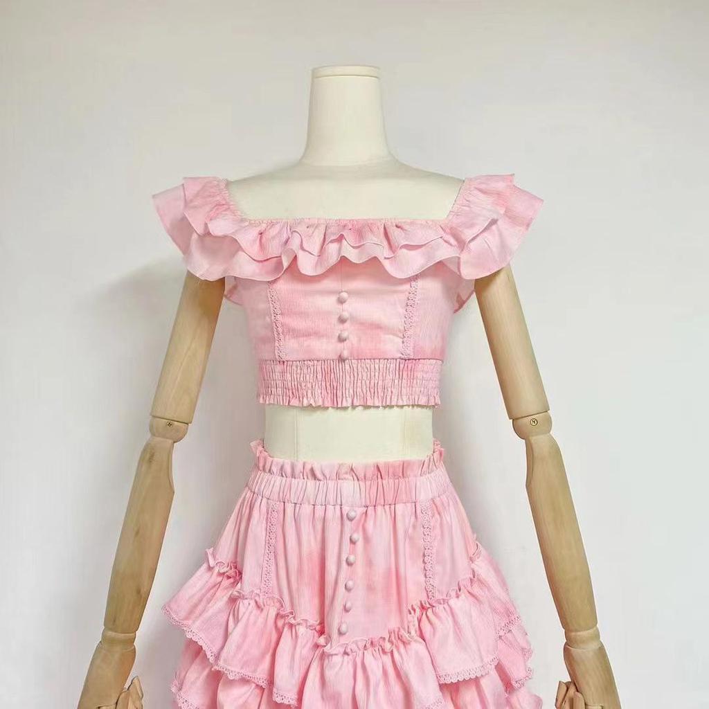 Elegante Completo Estate 2024 con Top a Scollo Quadrato e Gonna Lunga a Strati per Donna
