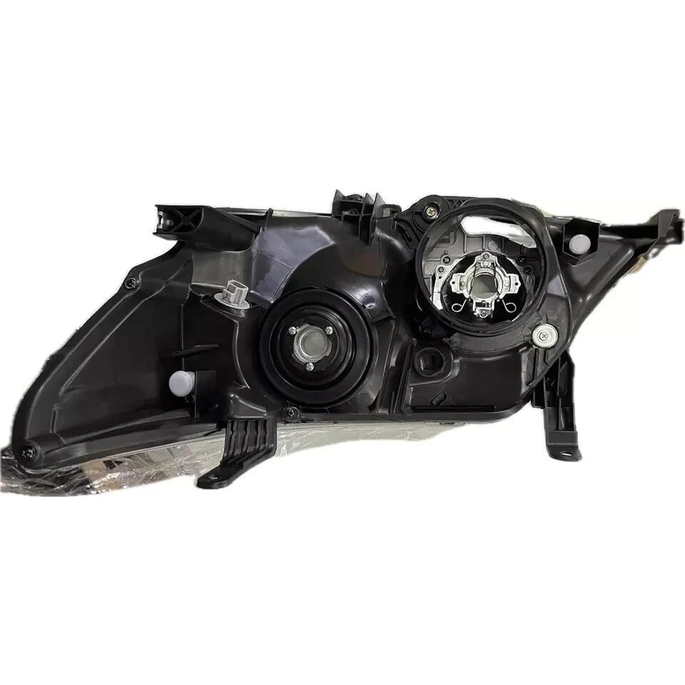 Faro per Toyota Fortuner Tipo 2 (Lato destro) Senza Motore Regolabile 2012-2016