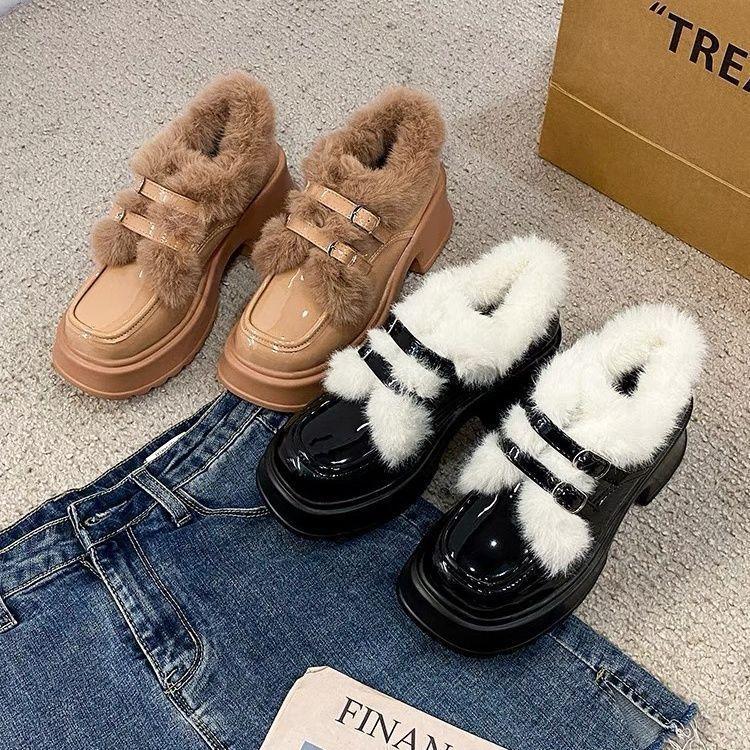 Warm British style high-heeled single shoes women's 2024 new winter velvet princess style temperament thick heel small leather shoes cotton shoes