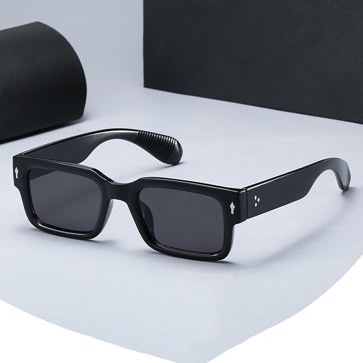 

Vintage Square Sunglasses New in Stylish Candy Color Women Eyewear Fashion Brand Design UV400 Protection Men Shades