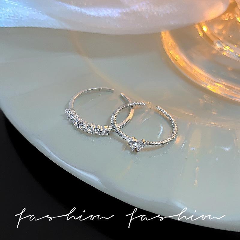 Elegant Butterfly Zircon Silver Ring: Women's High-End Luxury Style Jewelry