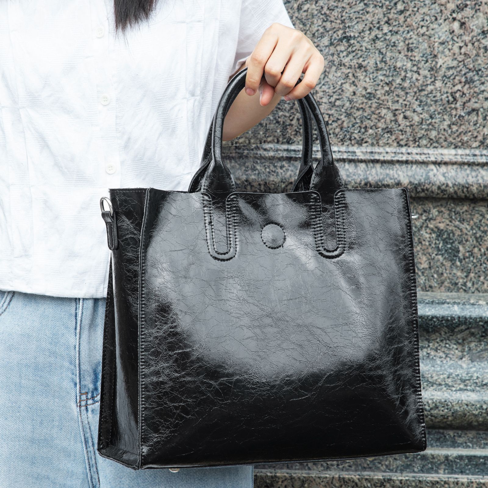 Самая продаваемая в России женская сумка-тоут из коровьей кожи верхнего слоя, вместительная сумка из натуральной кожи, модная и универсальная сумка через плечо чёрный