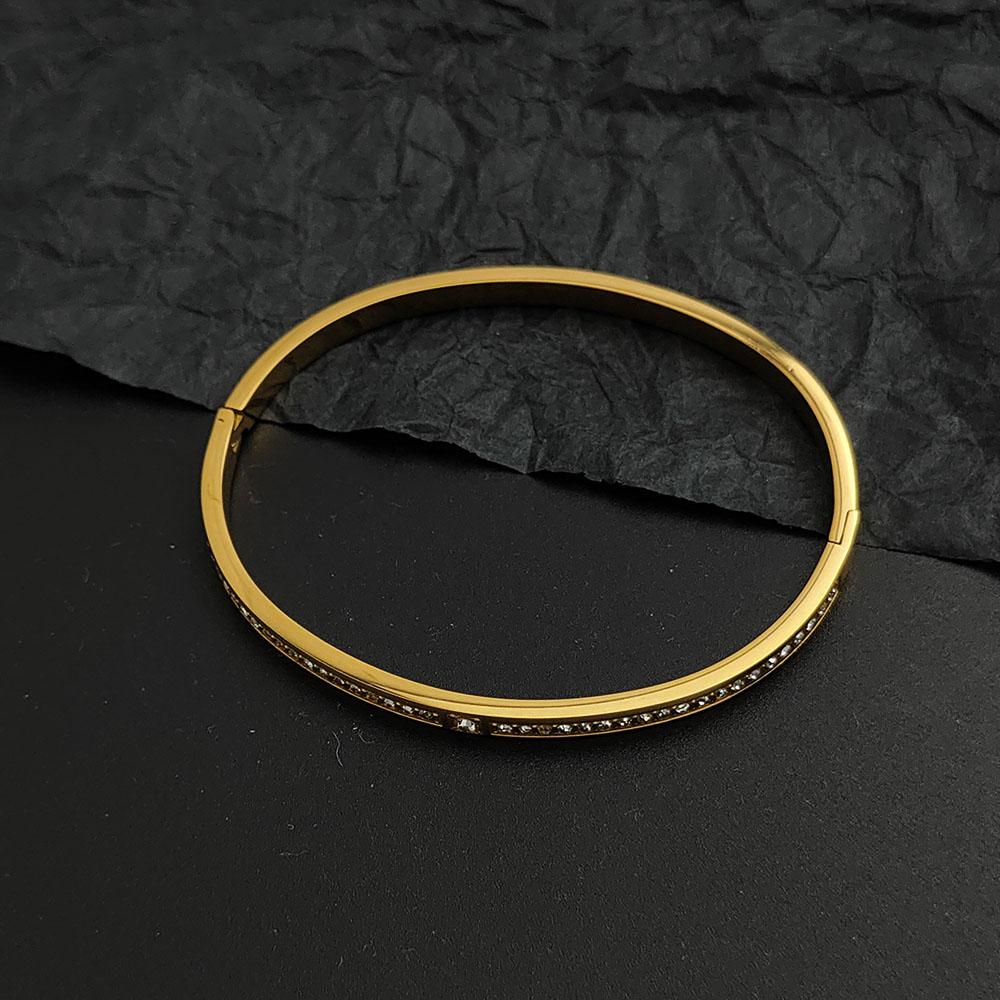Charming Star Zircon Gold-plated Stainless Steel Women's Bracelet, Waterproof and Rust-free, Worn By Couples