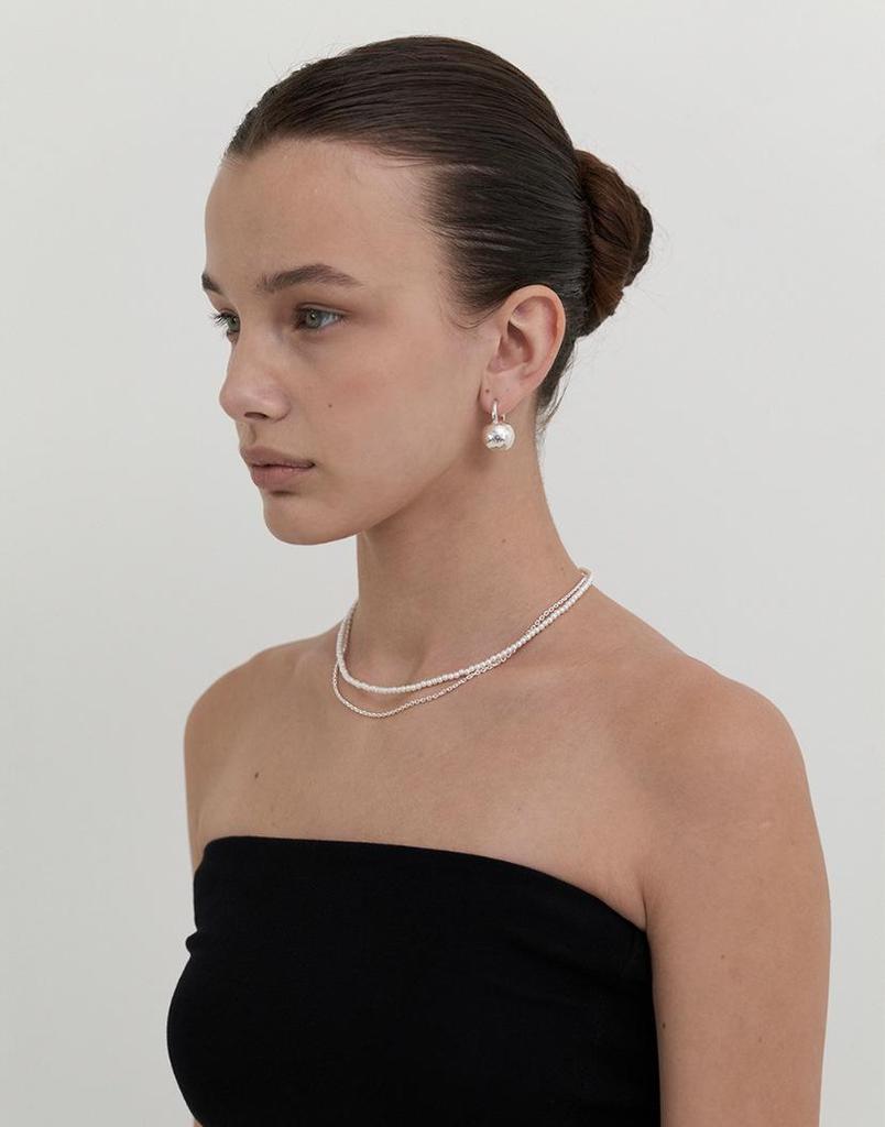 Boucles d'oreilles clous boule en métal style blogueuse coréenne – Design rond petit à la mode or et argent