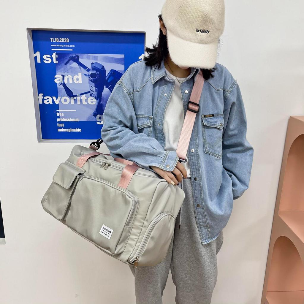 Reise- und Sporttasche mit großem Fassungsvermögen, Nass-/Trockenfach und anpassbarem Logo