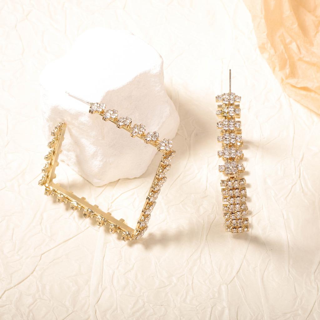 European and American Fashion Exaggerated Full Diamond Geometric Hollow Square Stud Earrings Exquisite and Versatile Daily Wear Temperament Women's M